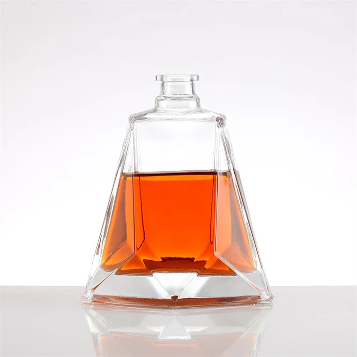 Tazza tal-Inbid ta’ 750ml