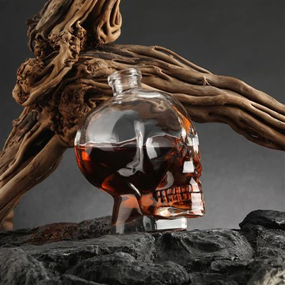750ml Crystal Skull Vodka Fliexken